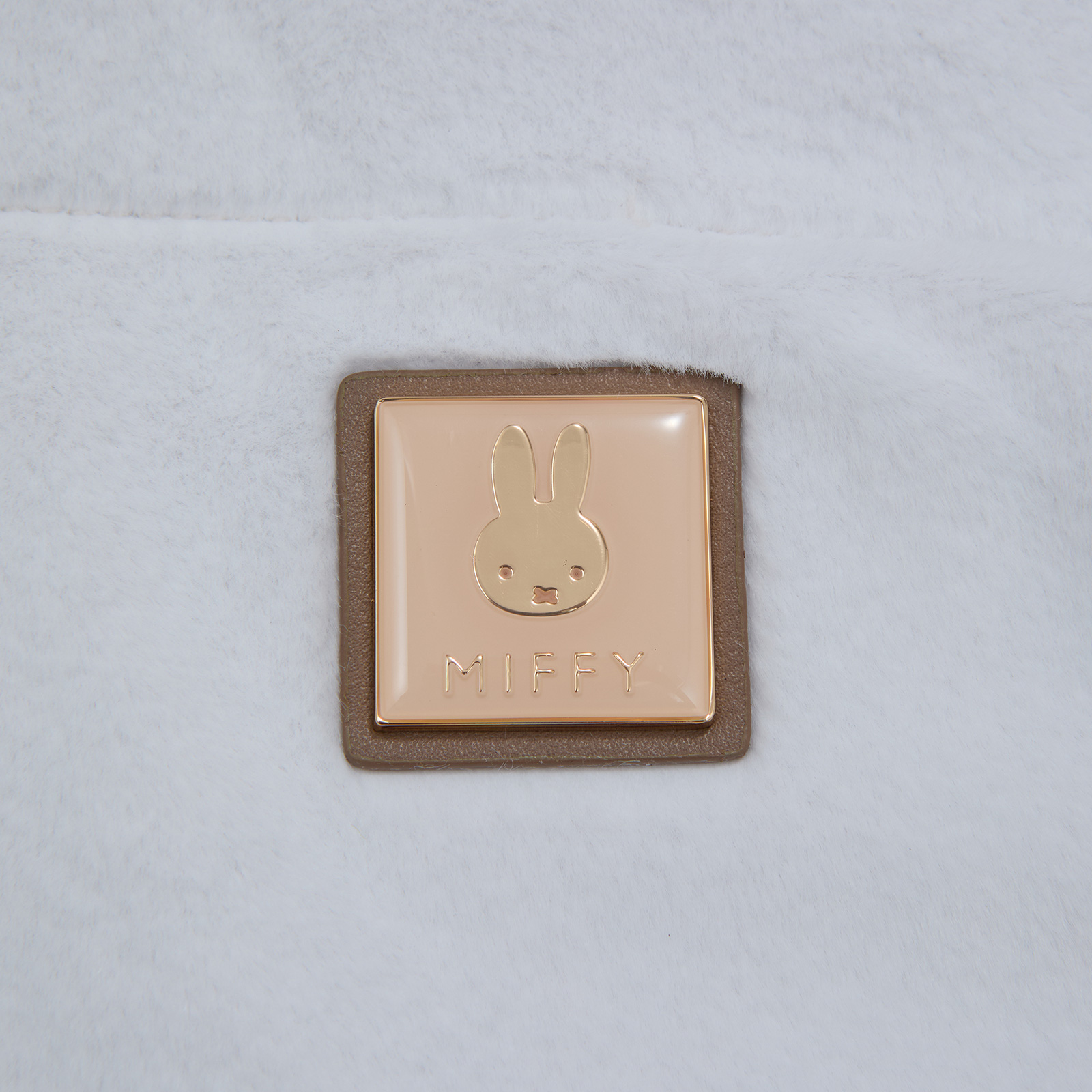 6093_B305ホワイトファー_トートバッグ08